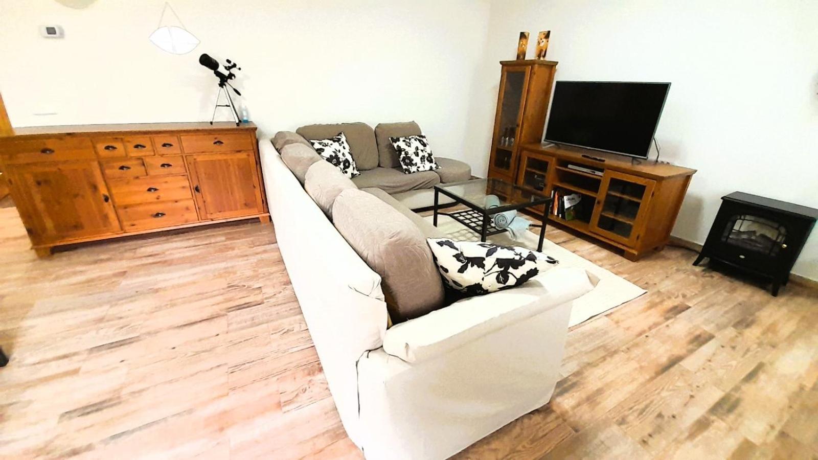 Apartament La Casona Serranillos Zewnętrze zdjęcie