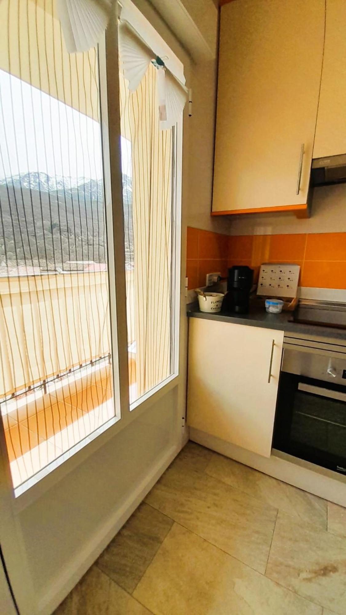 Apartament La Casona Serranillos Zewnętrze zdjęcie